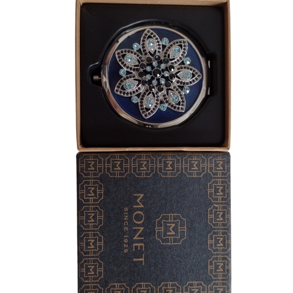 Monet women's  mirror compact. NWOT. Navy with light blue and black jewe… - Picture 8 of 11